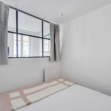 Charming In The Heart Of Le Marais Paris